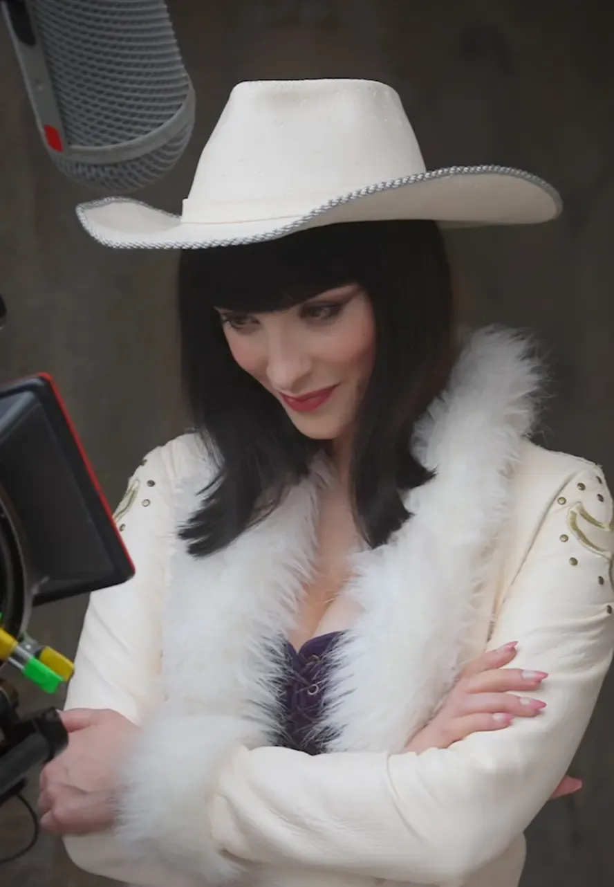 One Piece S02 Lera Abova White Leather Coat miss all sunday white coat