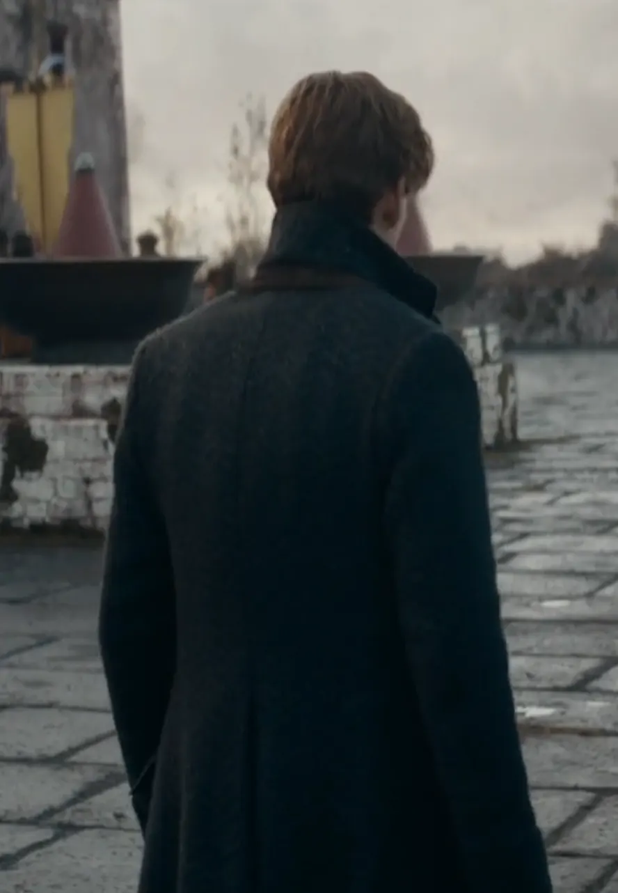 Fantastic Beasts The Secrets of Dumbledore Newton Scamander Blue Wool Coat daniel radcliffe eddie redmayne black coat