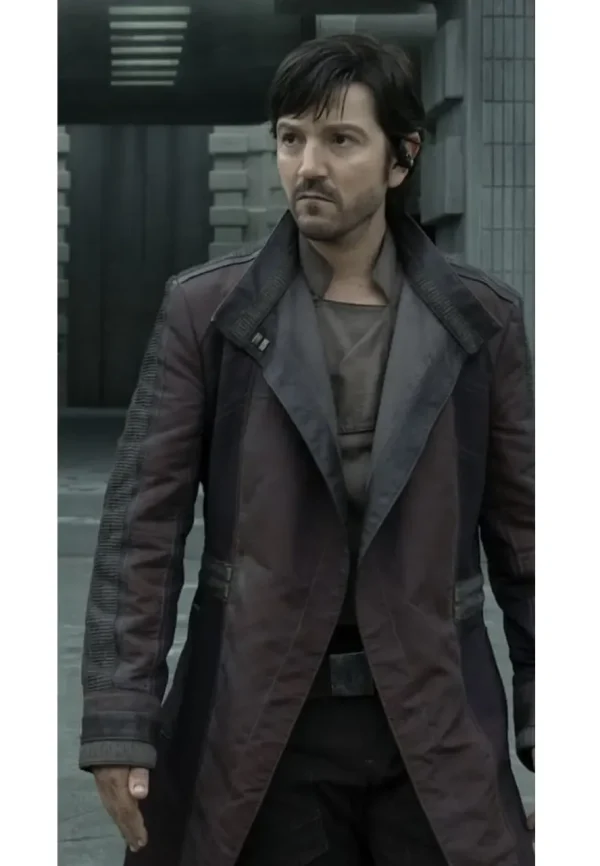 diego luna coat