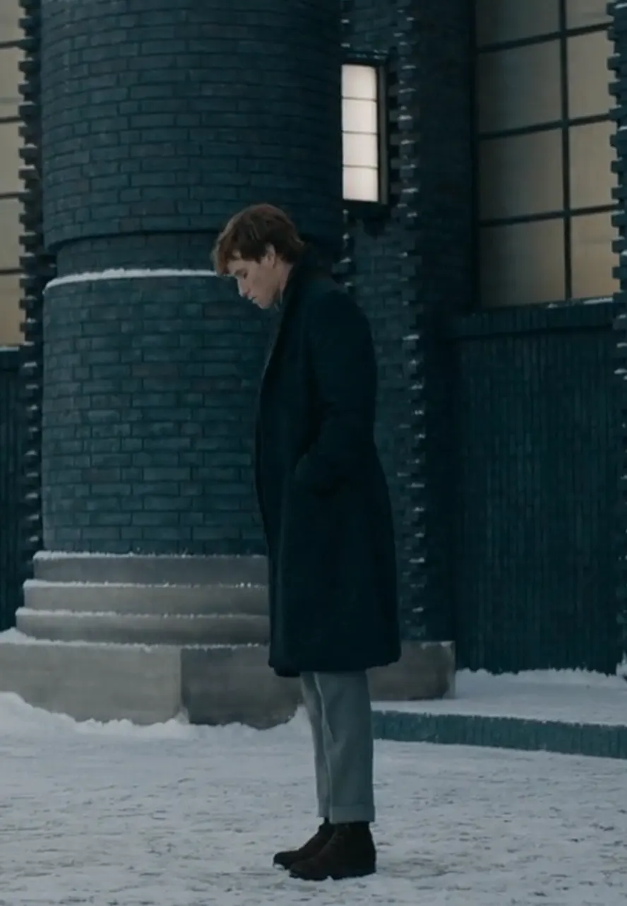Fantastic Beasts The Secrets of Dumbledore Newton Scamander Blue Wool Coat eddie redmayne fantastic beasts black coat