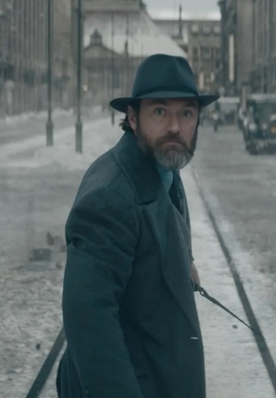 Fantastic Beasts The Secrets of Dumbledore Jude Law Coat fantastic beasts dumbledore grey coat