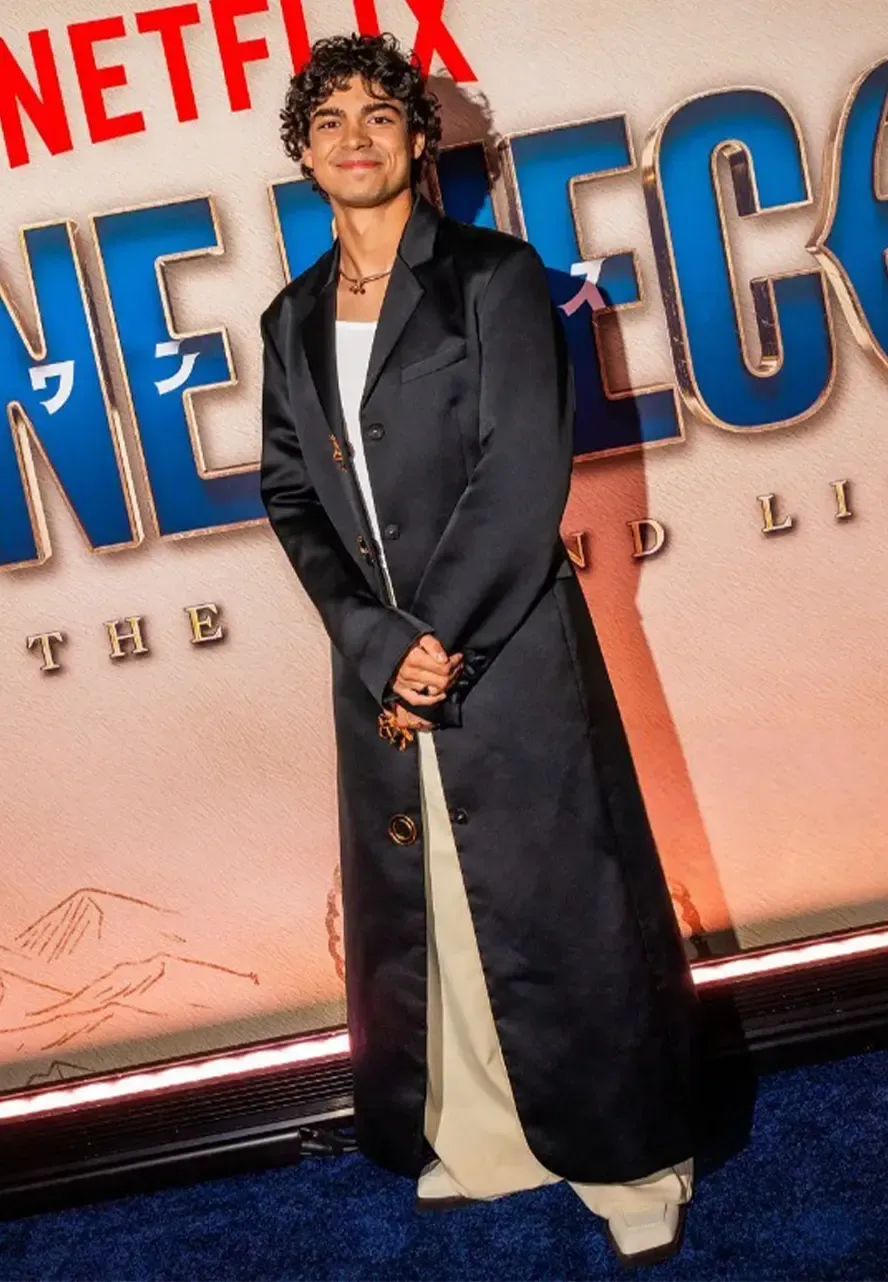 One Piece S02 Event Iñaki Godoy Black Coat inaki godoy black coat