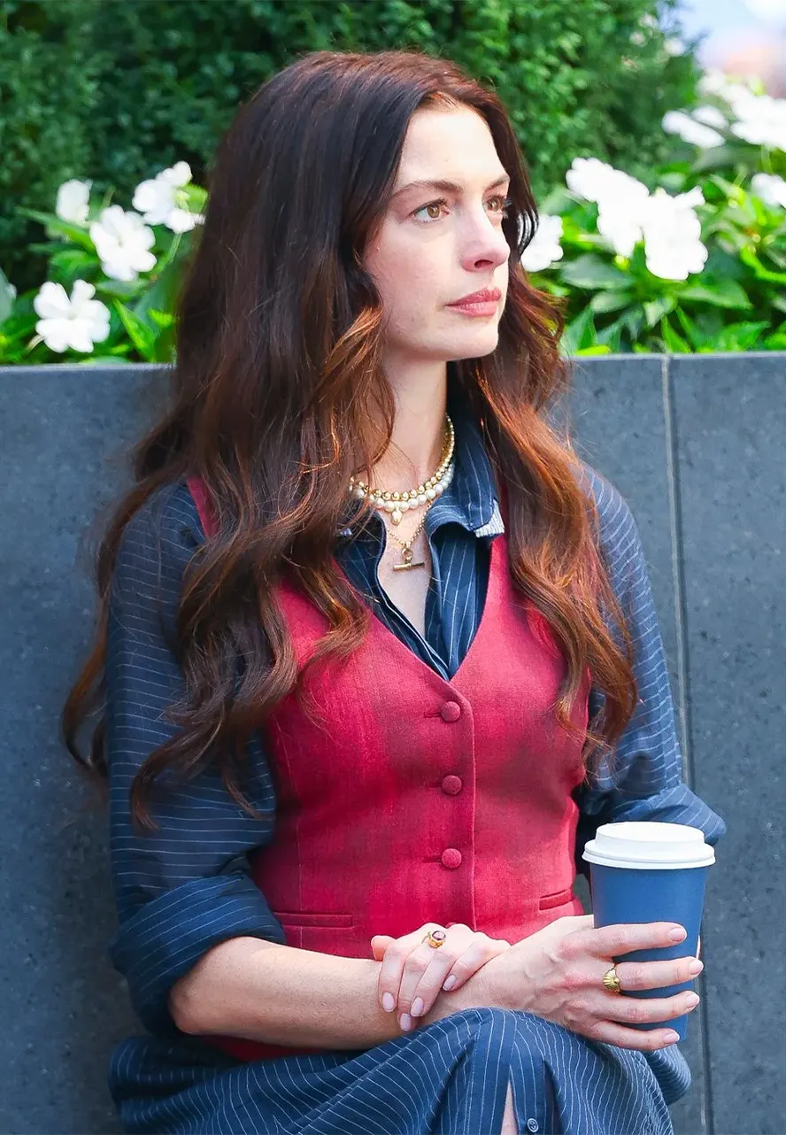The Devil Wears Prada 2 Anne Hathaway Vest anne hathaway red vest