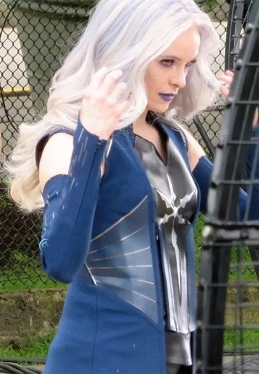 The Flash S06 Killer Frost Coat danielle panabaker coat