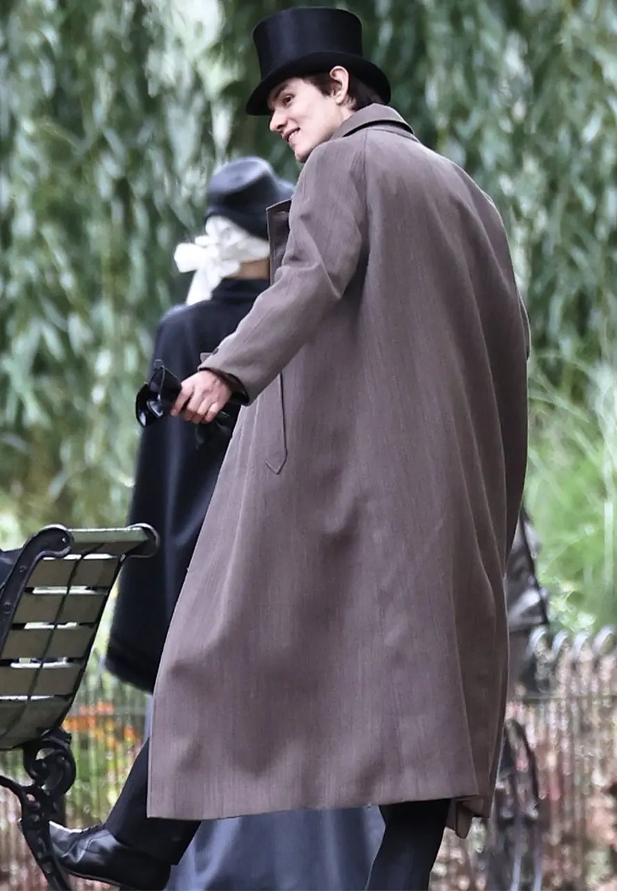 Louis Partridge Enola Holmes 2 Grey Coat tewkesbury grey coat
