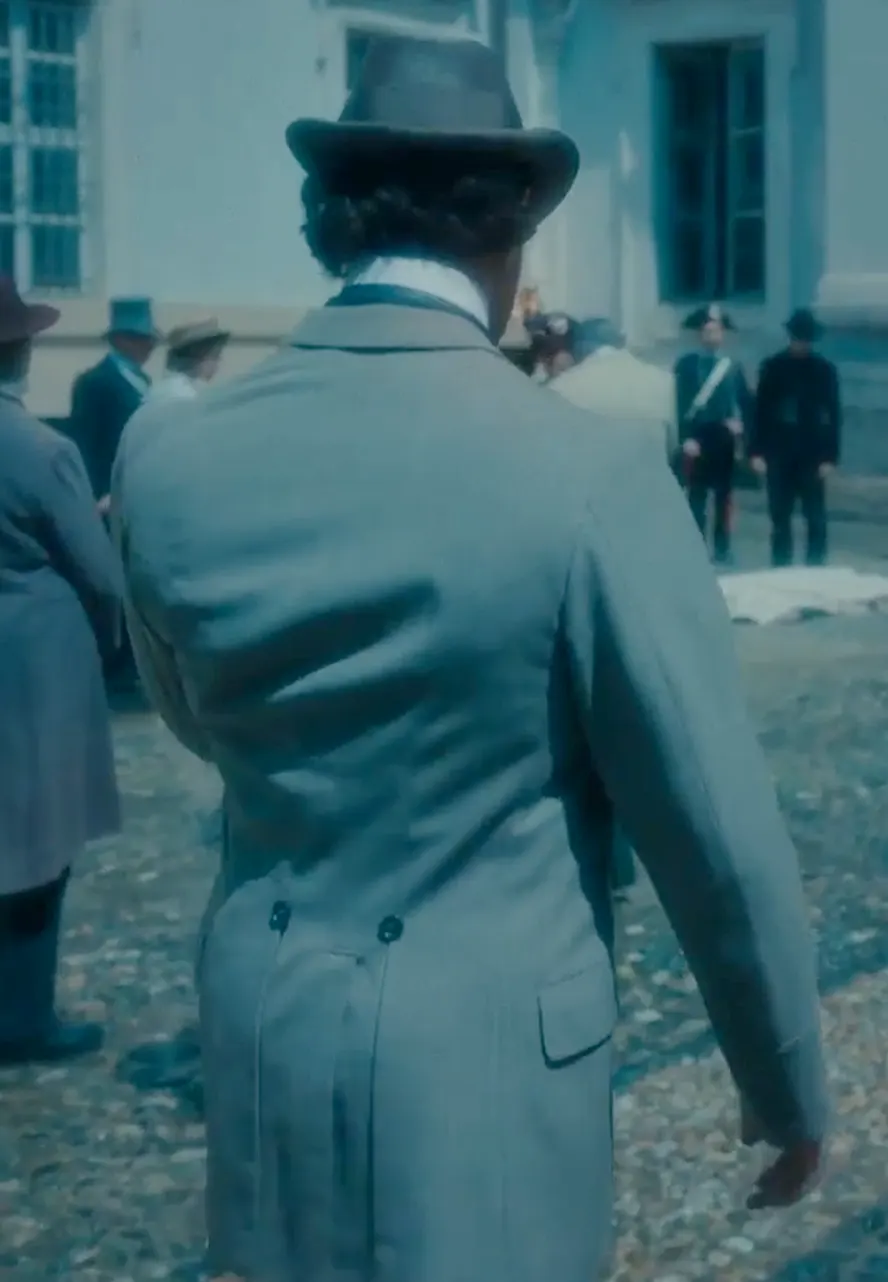 The Law According to Lidia Poët S02 Eduardo Scarpetta Grey Blazer eduardo scarpetta wool blazer