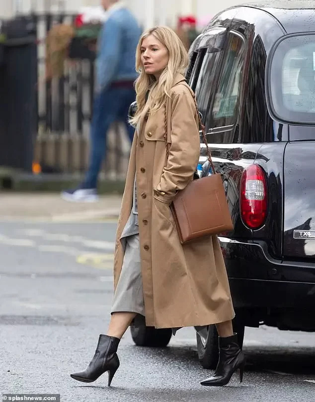 Anatomy of a Scandal Sienna Miller Brown Trench Coat Anatomy of a Scandal Sienna Miller Brown Trench Coat - Image 2