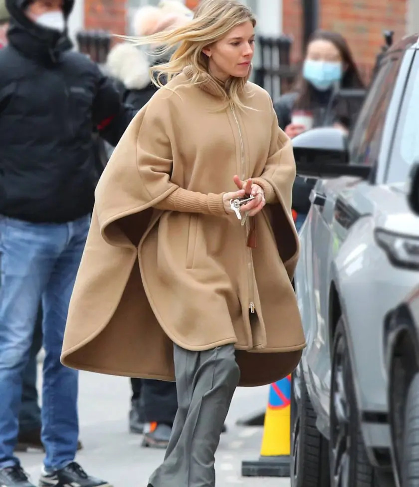 Anatomy of a Scandal 2022 Sophie White Poncho Anatomy of a Scandal 2022 Sophie White Poncho - Image 3