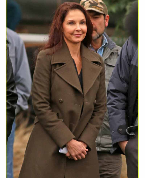 Ashley Judd A Dog's Way Home Trench Coat