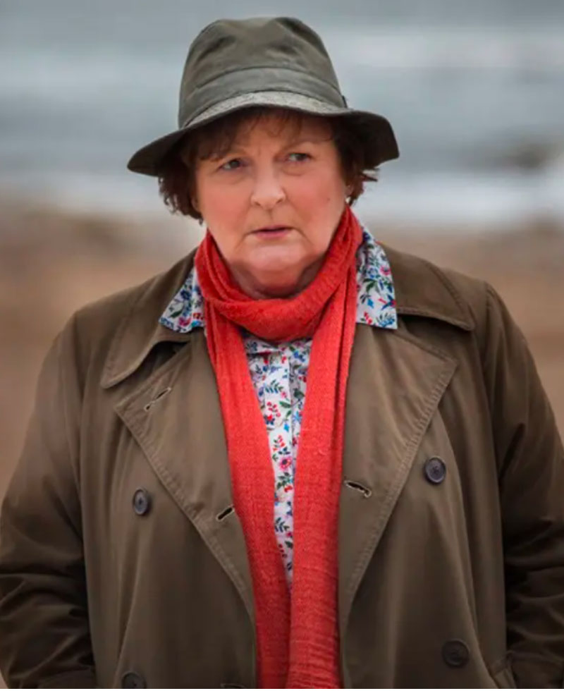 Brenda Blethyn Vera Double Breasted Coat Brenda Blethyn Vera Double Breasted Coat - Image 6