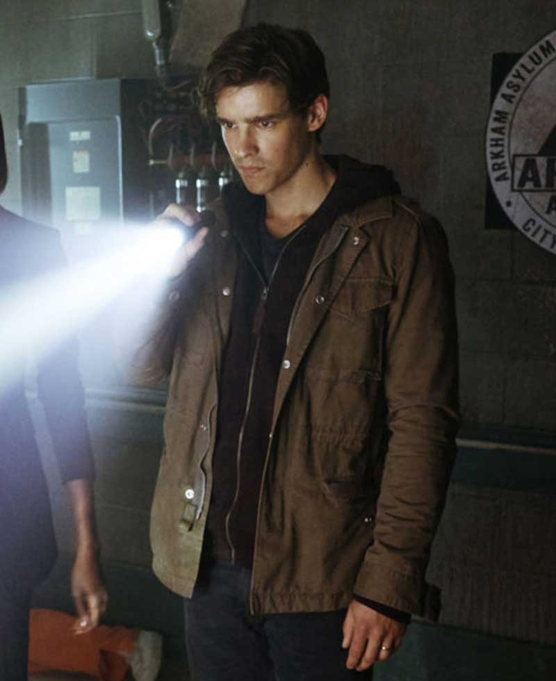 Brenton Thwaites Titans M-65 Field Jacket Brenton Thwaites Titans M-65 Field Jacket - Image 3
