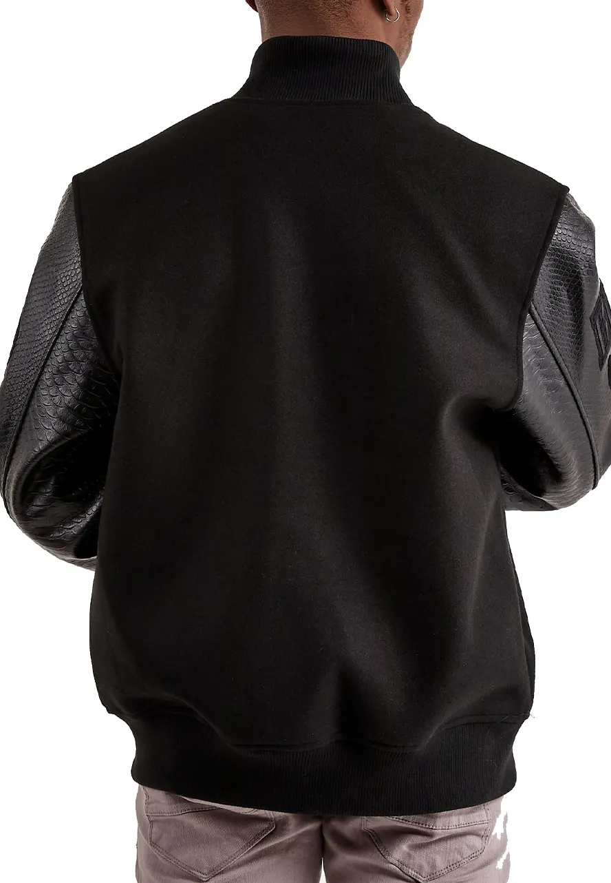 Classic Chicago Bulls Varsity Jacket Classic Chicago Bulls Varsity Jacket - Image 2
