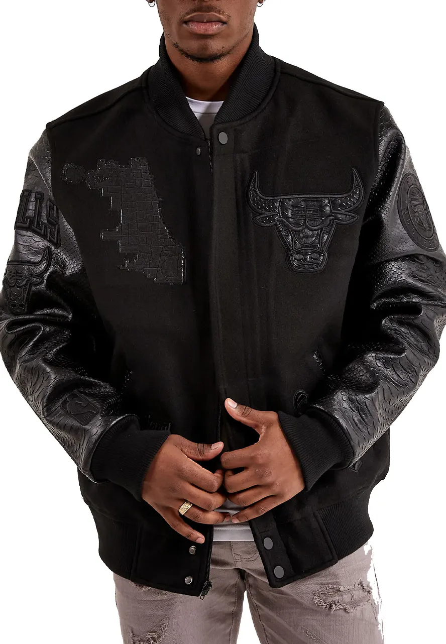 Classic Chicago Bulls Varsity Jacket Classic Chicago Bulls Varsity Jacket