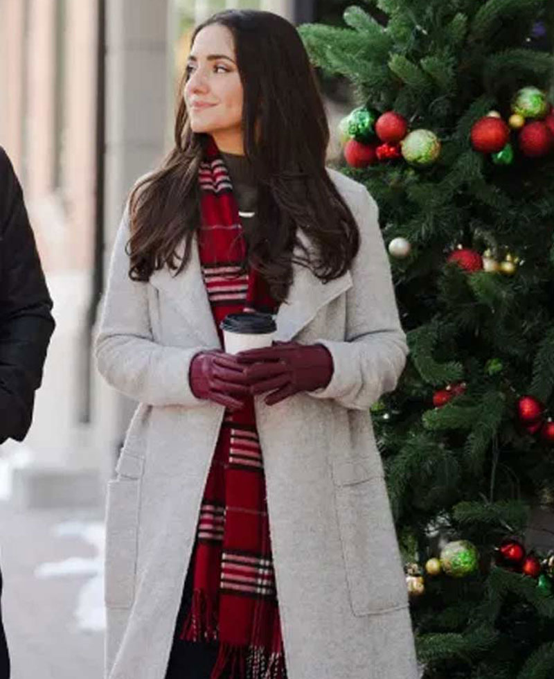 Dashing Home for Christmas Paniz Zade Coat Dashing Home for Christmas Paniz Zade Coat - Image 2