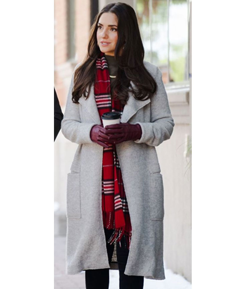 Dashing Home for Christmas Paniz Zade Coat Dashing Home for Christmas Paniz Zade Coat - Image 7