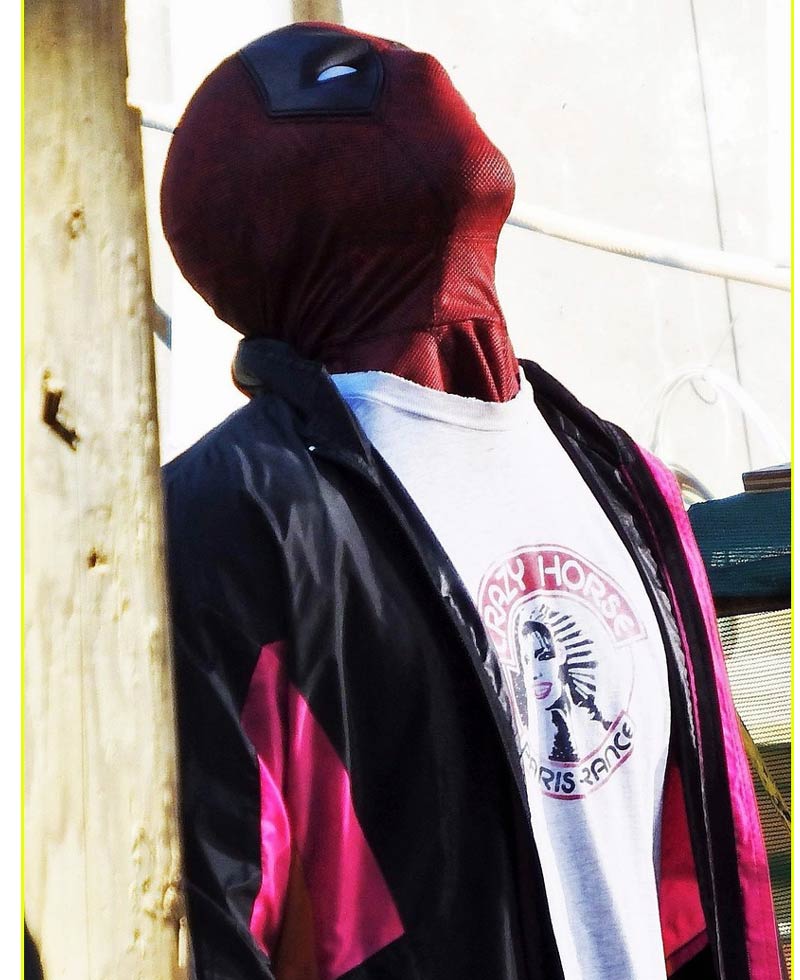 Deadpool 2 Parachute Jacket Deadpool 2 Parachute Jacket - Image 7