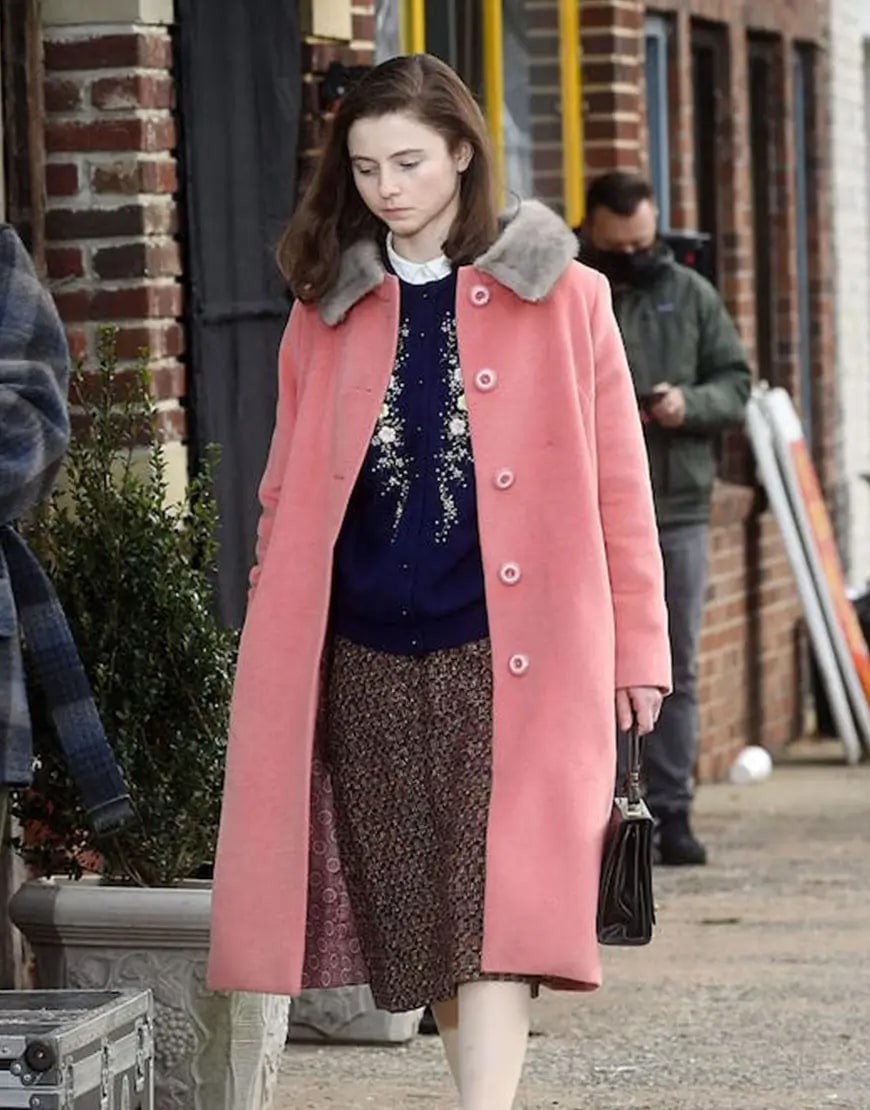 Eileen 2023 Thomasin McKenzie Coat Eileen 2023 Thomasin McKenzie Coat