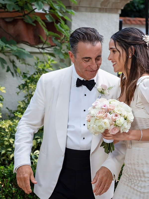 Father of the Bride 2022 Andy Garcia White Simple Blazer Father of the Bride 2022 Andy Garcia White Simple Blazer