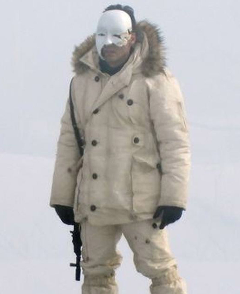 James Bond 25 Masked Villain White Coat James Bond 25 Masked Villain White Coat - Image 4