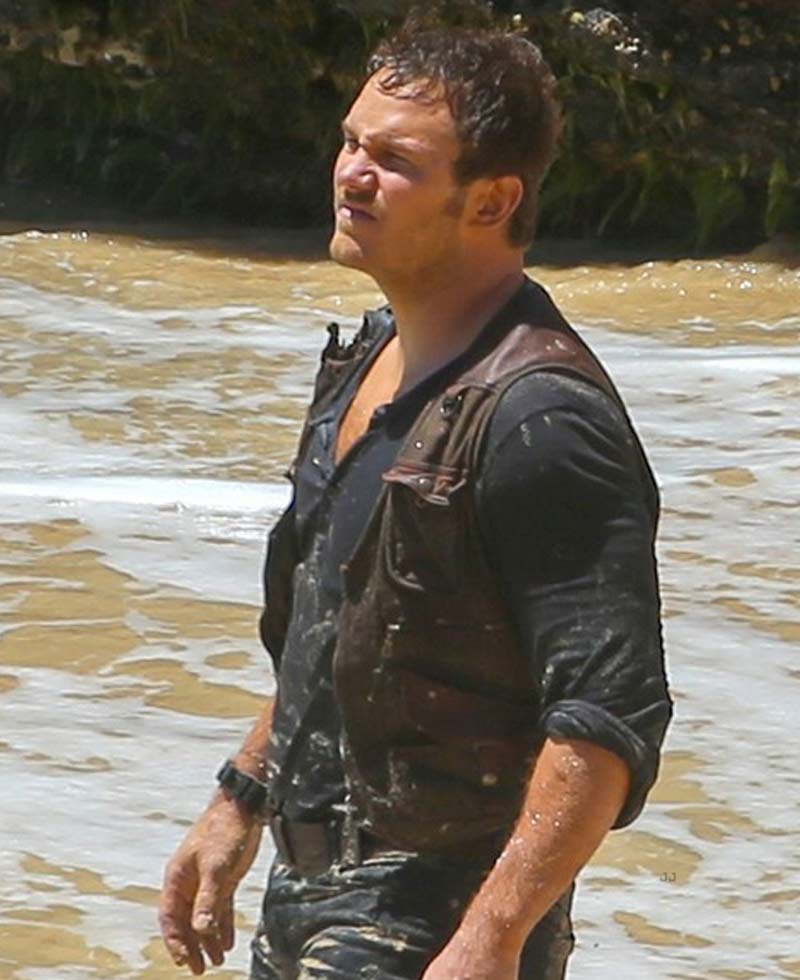 Jurassic World Fallen Kingdom Owen Grady Vest Jurassic World Fallen Kingdom Owen Grady Vest - Image 11