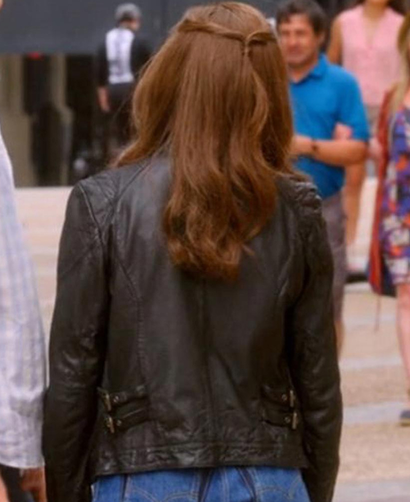 Joey King The Kissing Booth 2 Black Leather Jacket Joey King The Kissing Booth 2 Black Leather Jacket - Image 3