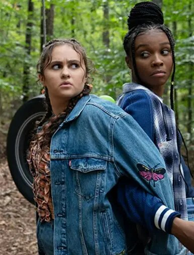 Naomi 2022 Mary Charles Jones Blue Denim Jacket Naomi 2022 Mary Charles Jones Blue Denim Jacket - Image 2