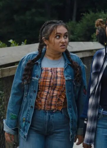 Naomi 2022 Mary Charles Jones Blue Denim Jacket Naomi 2022 Mary Charles Jones Blue Denim Jacket