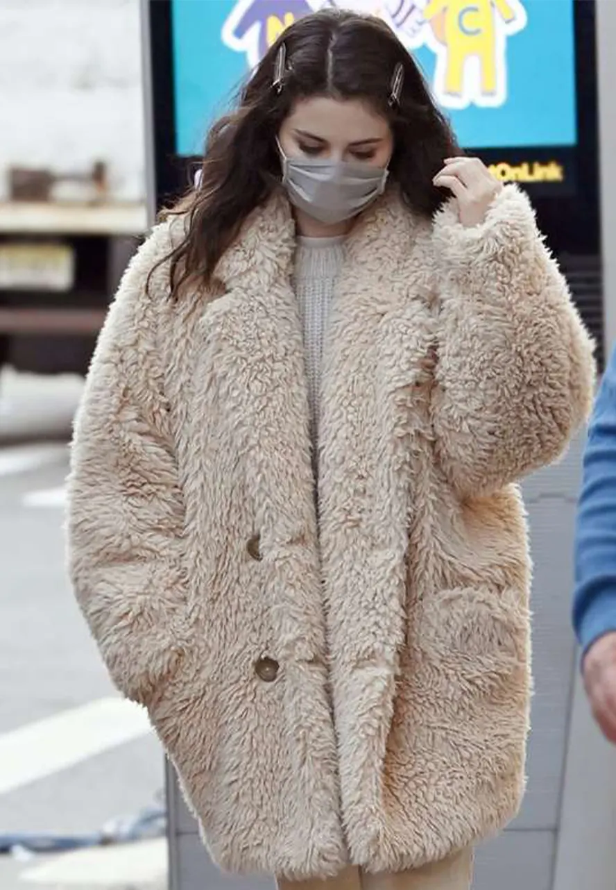 Selena Gomez Only Murders in the Building Fur Peacoat Selena Gomez Only Murders in the Building Fur Peacoat - Image 3