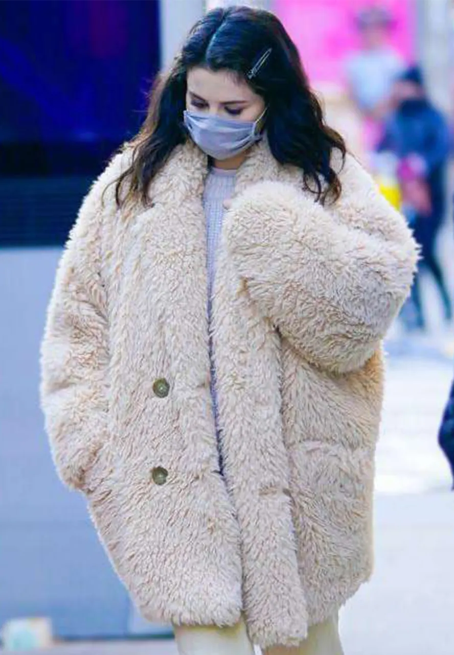 Selena Gomez Only Murders in the Building Fur Peacoat Selena Gomez Only Murders in the Building Fur Peacoat - Image 5