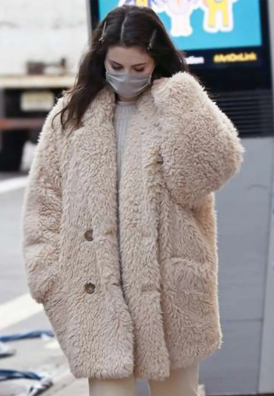 Selena Gomez Only Murders in the Building Fur Peacoat Selena Gomez Only Murders in the Building Fur Peacoat - Image 6