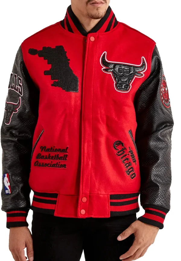 Pro Standard Chicago Bulls Varsity Jacket