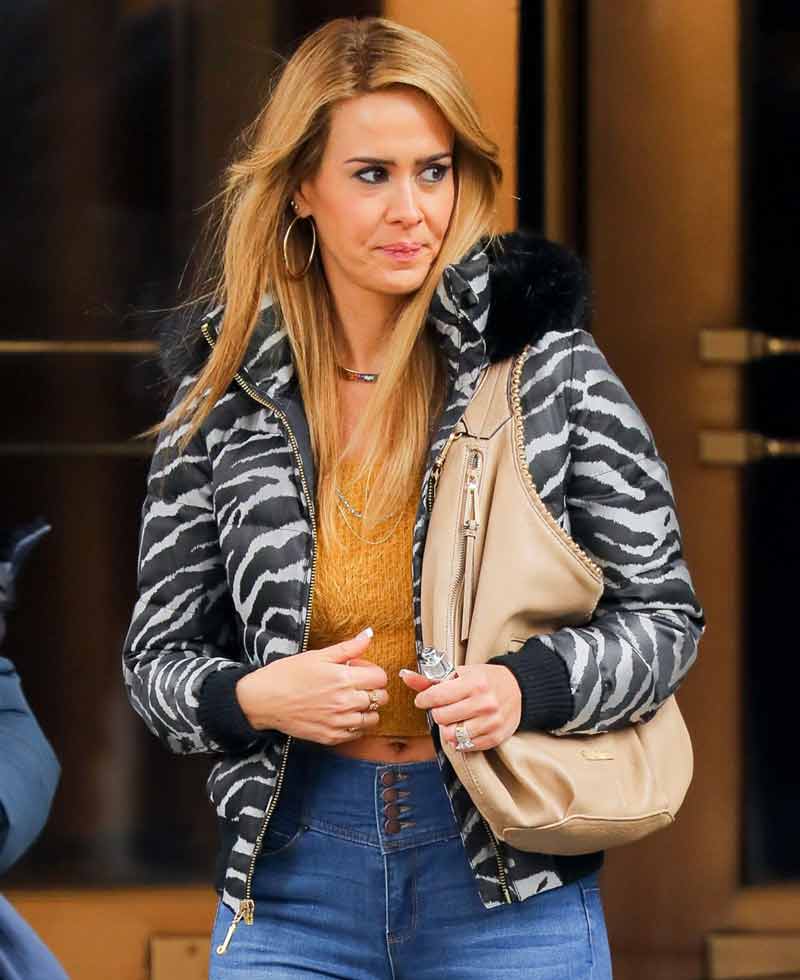The Goldfinch Sarah Paulson Hoodie The Goldfinch Sarah Paulson Hoodie - Image 3