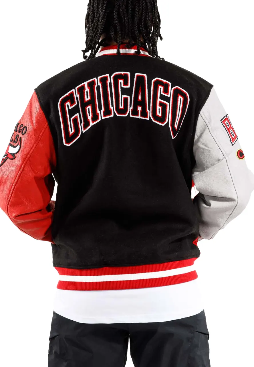 Standard NBA Chicago Bulls Varsity Jacket Standard NBA Chicago Bulls Varsity Jacket - Image 2