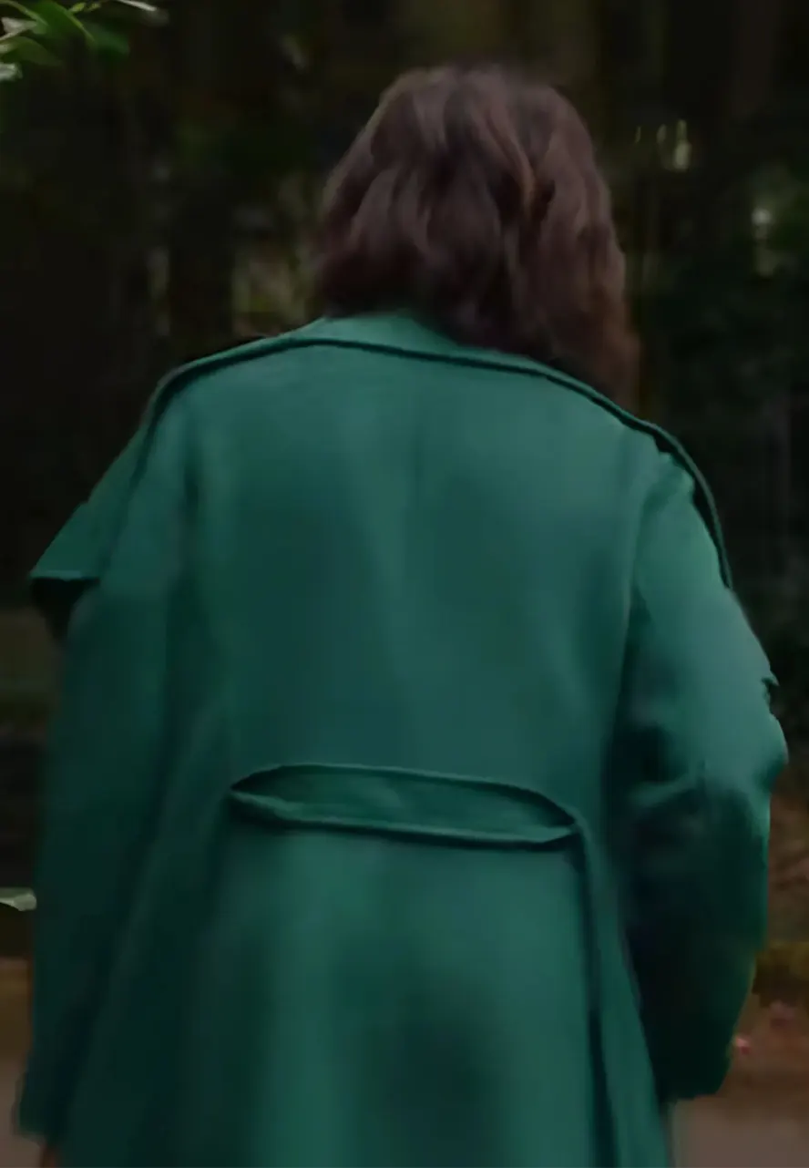 Stay Close Cush Jumbo Green Coat Stay Close Cush Jumbo Green Coat - Image 4