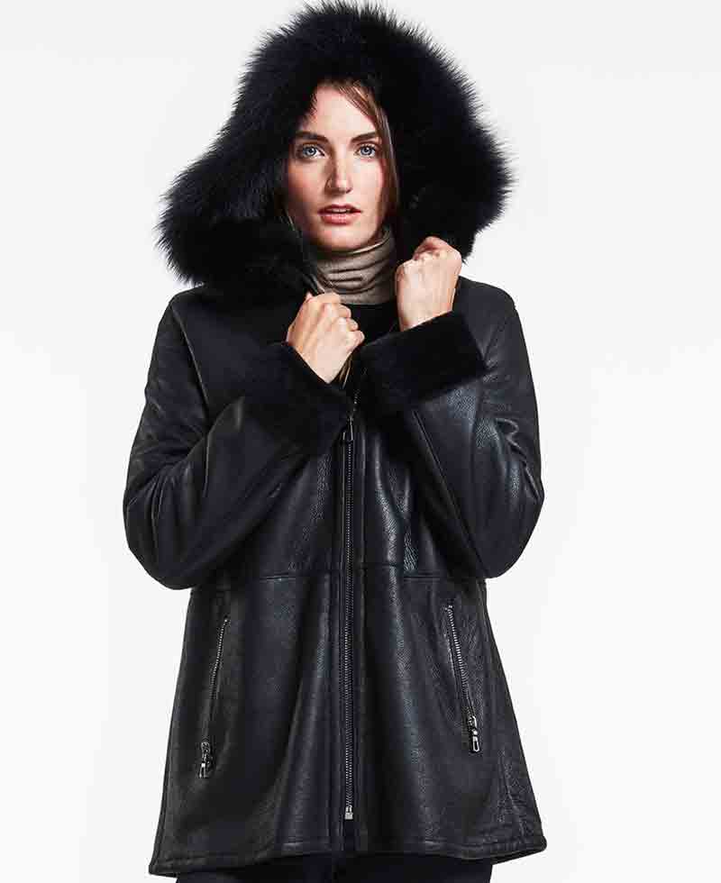 Women's Stylish Shearling Black Leather Jacket With Hoodie Women's Stylish Shearling Black Leather Jacket With Hoodie - Image 3